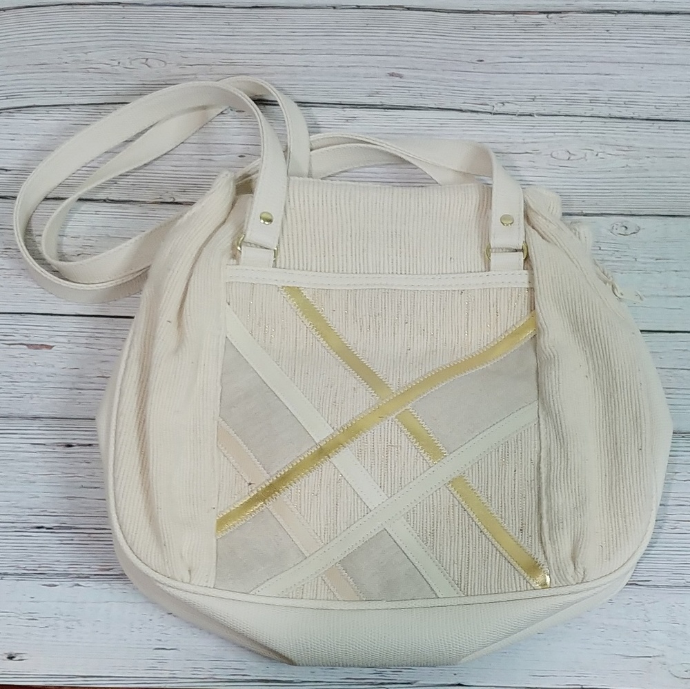 Hato Hasi Cream and Gold Bag